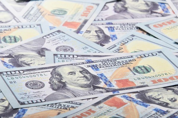 Les avantages de l'investissement dans les parkings et garages