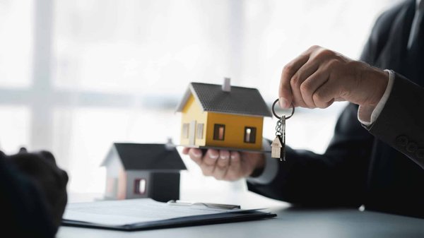 Quelles sont les stratégies secrètes pour réussir dans la rénovation immobilière ?